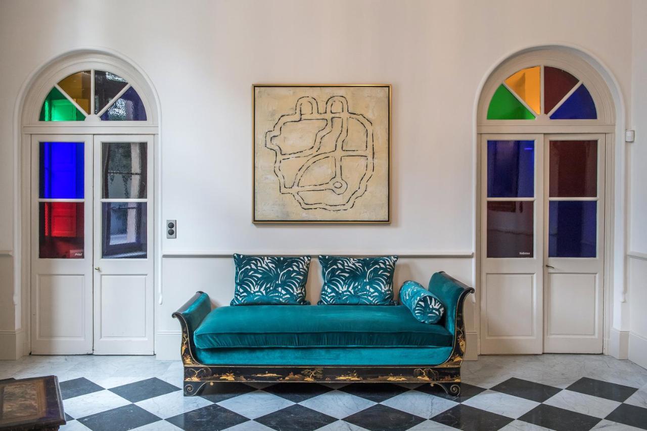فندق كارْبُنْترافي  Chateau Martinay المظهر الخارجي الصورة