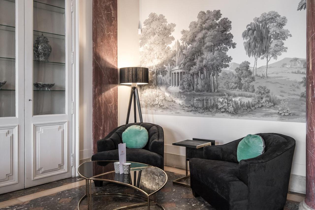 فندق كارْبُنْترافي  Chateau Martinay المظهر الخارجي الصورة